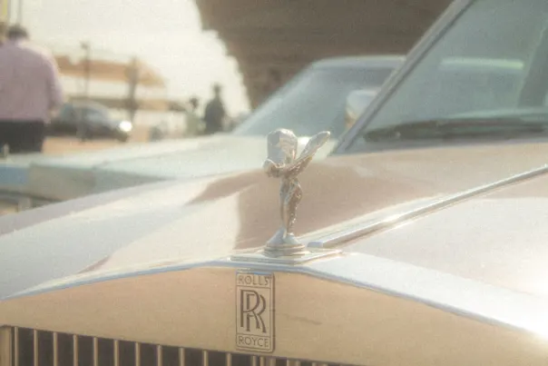 رورينغ21 كازينو تطبيق أندرويد/آي أو إس